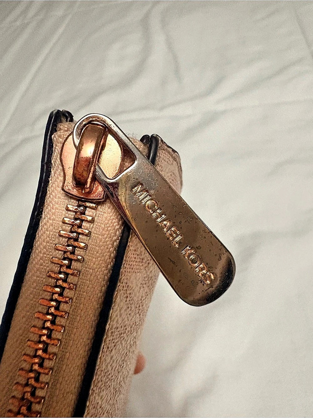Michael Kors Wallet - Picture 7 of 7